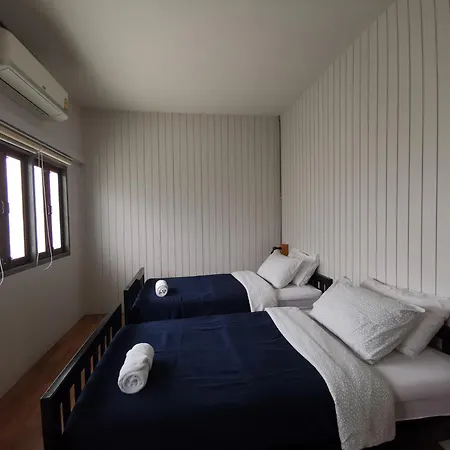 Liaw Base House Hostel