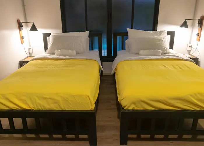 Liaw Base House Bangkok